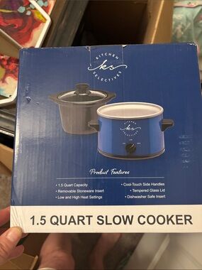 Selectives Blue Compact 1.5-Quart Slow Cooker